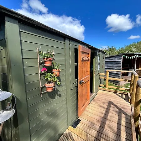 Luxury tent Drybeck Farm 2*