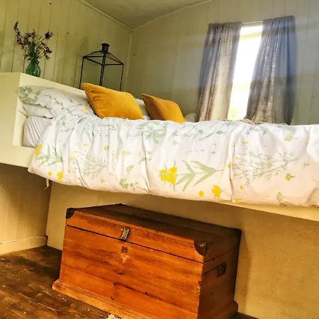 Drybeck Farm Luxury tent